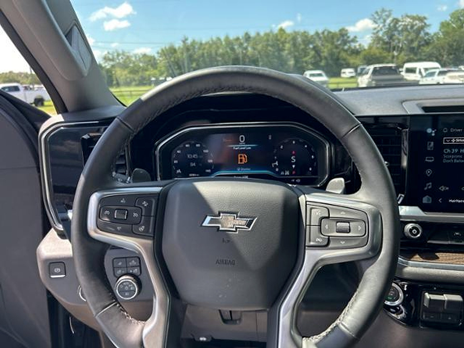 Used 2024 Chevrolet Silverado 1500 RST w/ Convenience Package II image 9