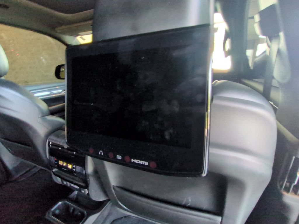 Used 2022 Jeep Wagoneer Series II w/ Premium Group I RWD image 27