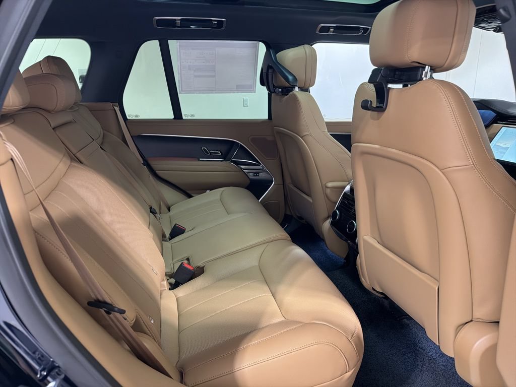New 2026 Land Rover Range Rover SE AWD/4WD image 27