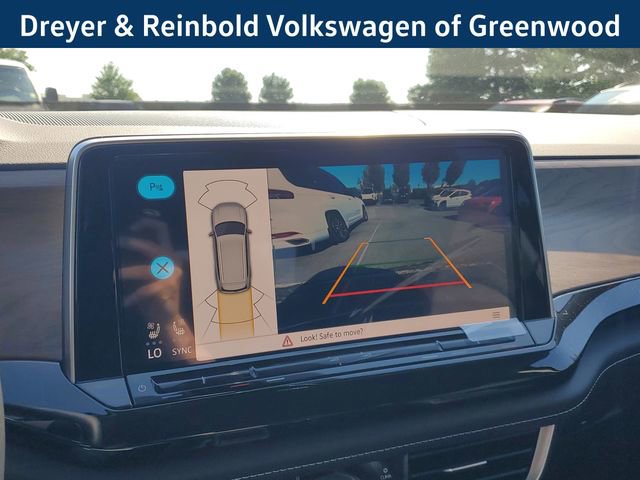 New 2026 Volkswagen Atlas SE image 32