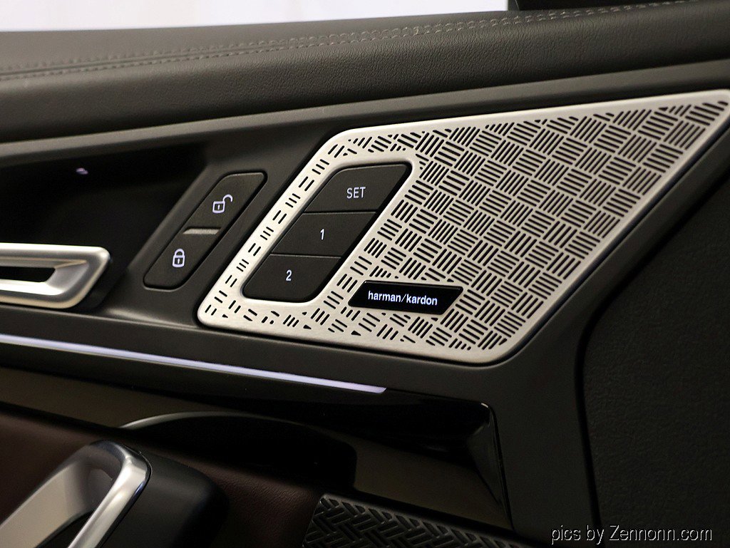 Certified 2025 BMW X1 xDrive28i w/ Technology Package image 26