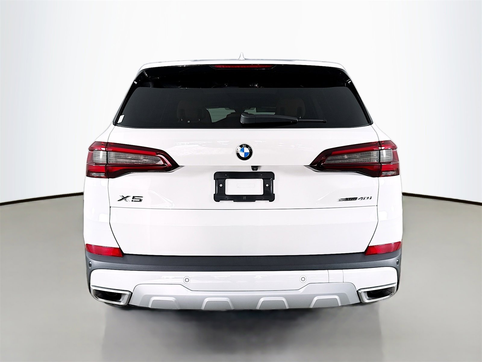 Certified 2023 BMW X5 sDrive40i w/ Parking Assistance Package image 6