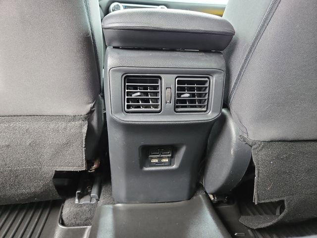 Used 2021 Toyota RAV4 XLE image 30