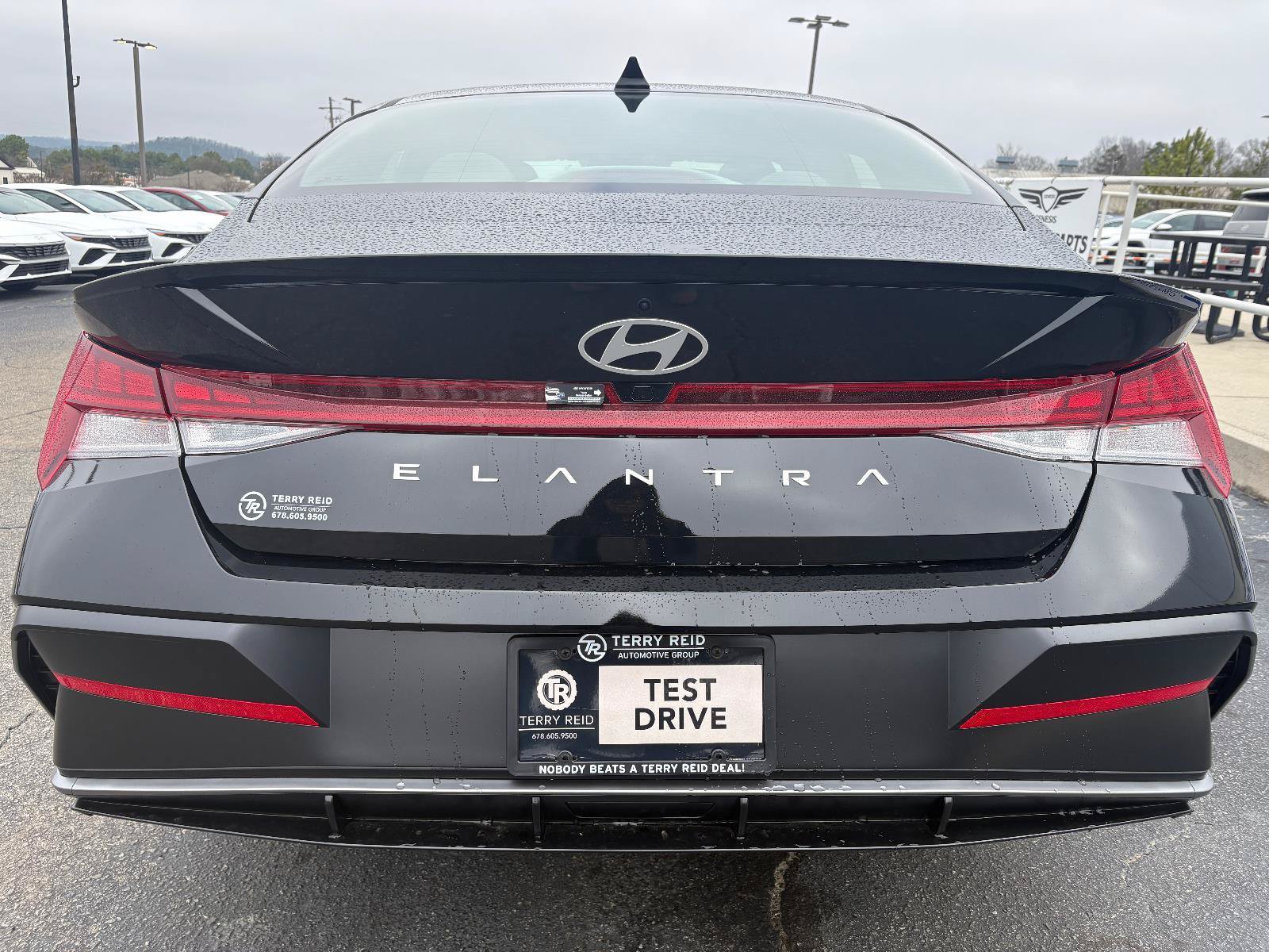 New 2025 Hyundai Elantra Sport FWD image 7