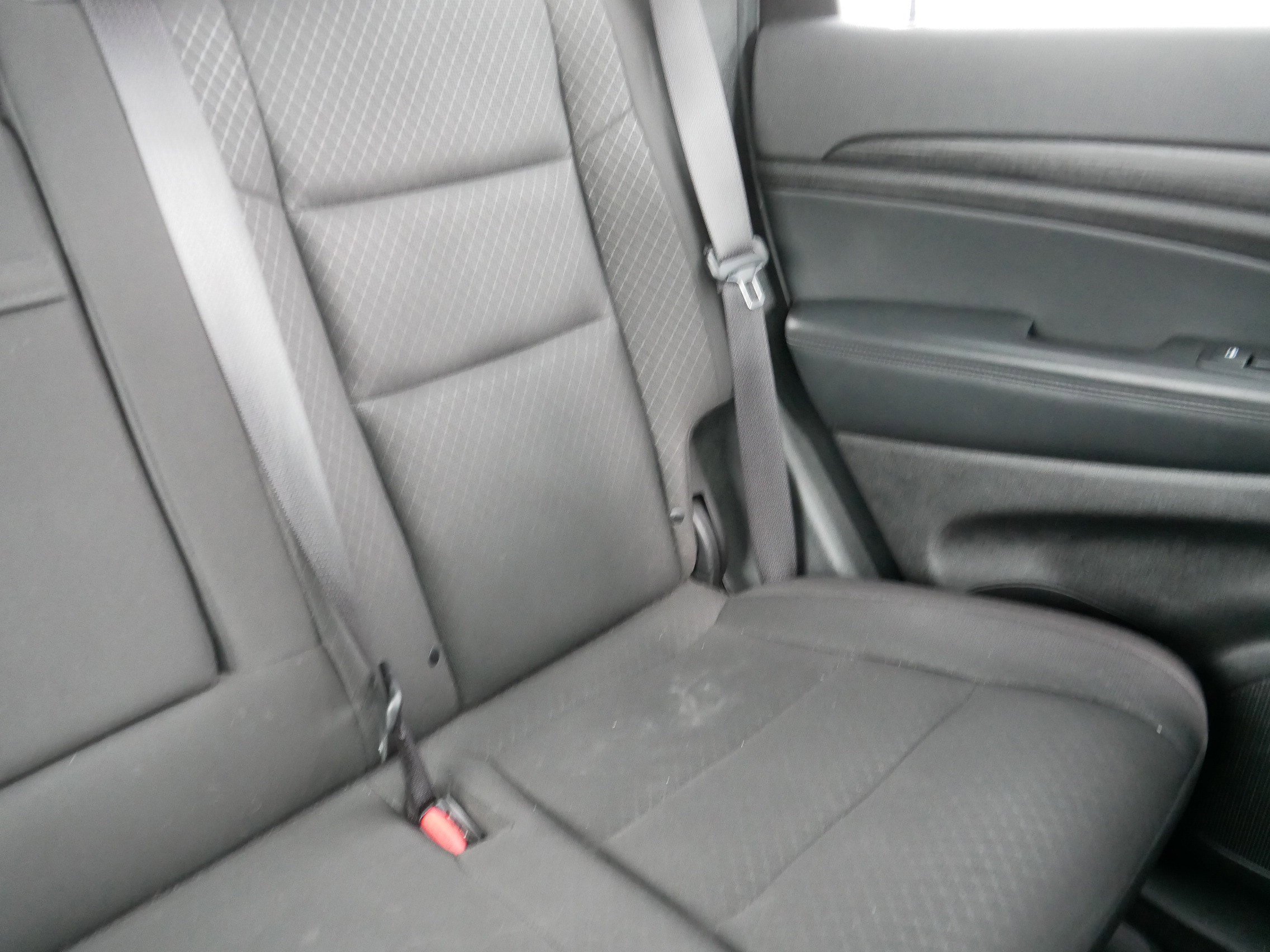 Used 2021 Jeep Grand Cherokee Laredo image 14