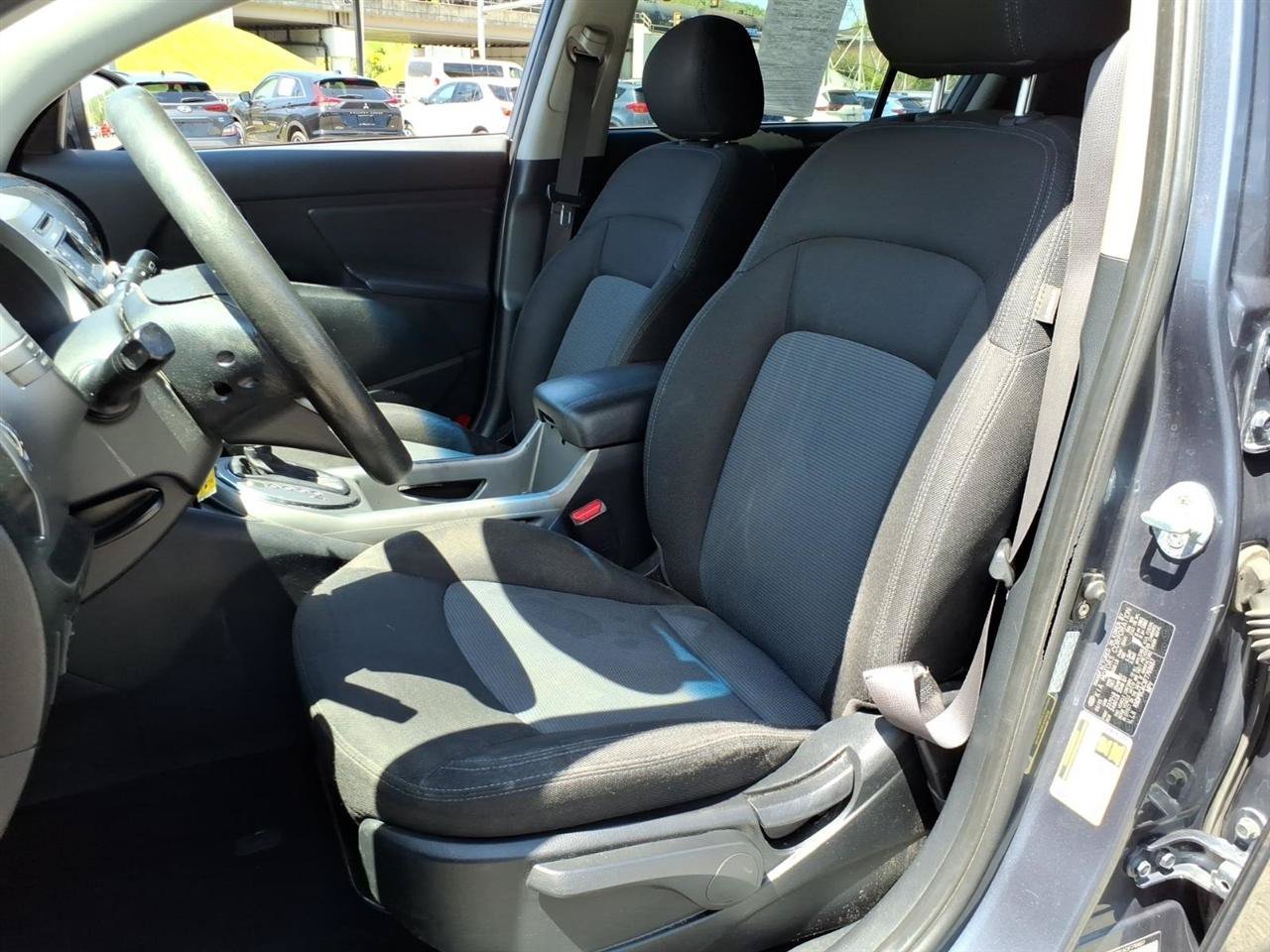 Used 2015 Kia Sportage LX AWD/4WD image 7