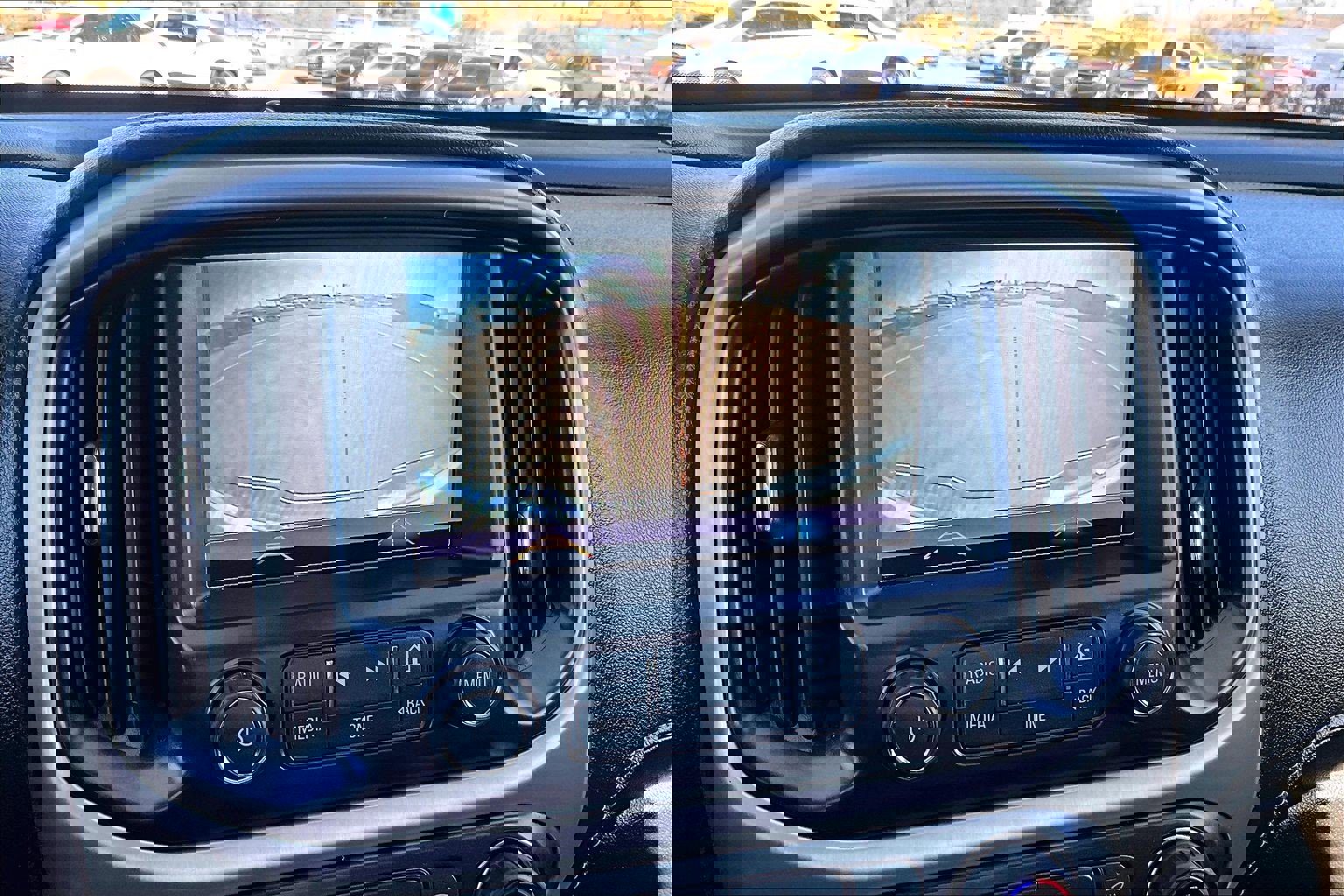 Used 2018 GMC Canyon Denali image 20