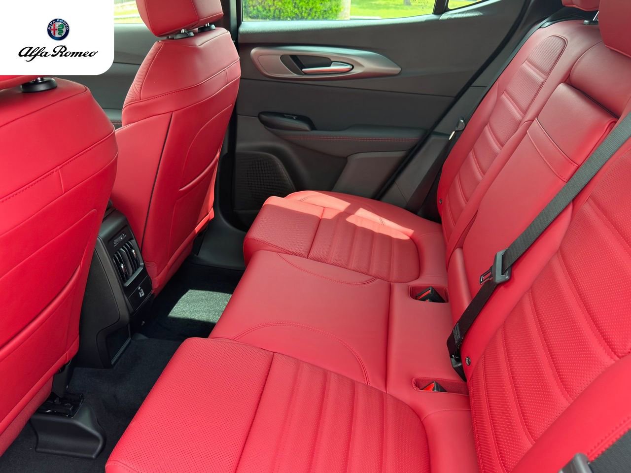 New 2026 Alfa Romeo Tonale w/ Quick Order Package 23H Volce image 27