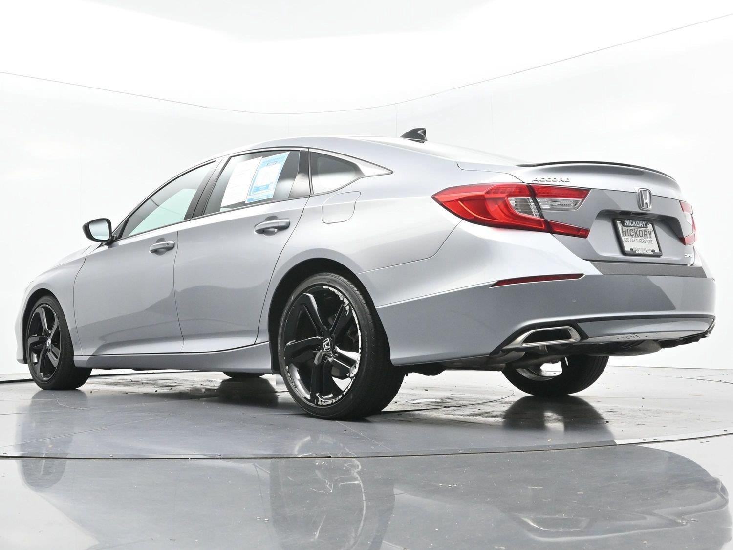 Used 2022 Honda Accord Sport image 45