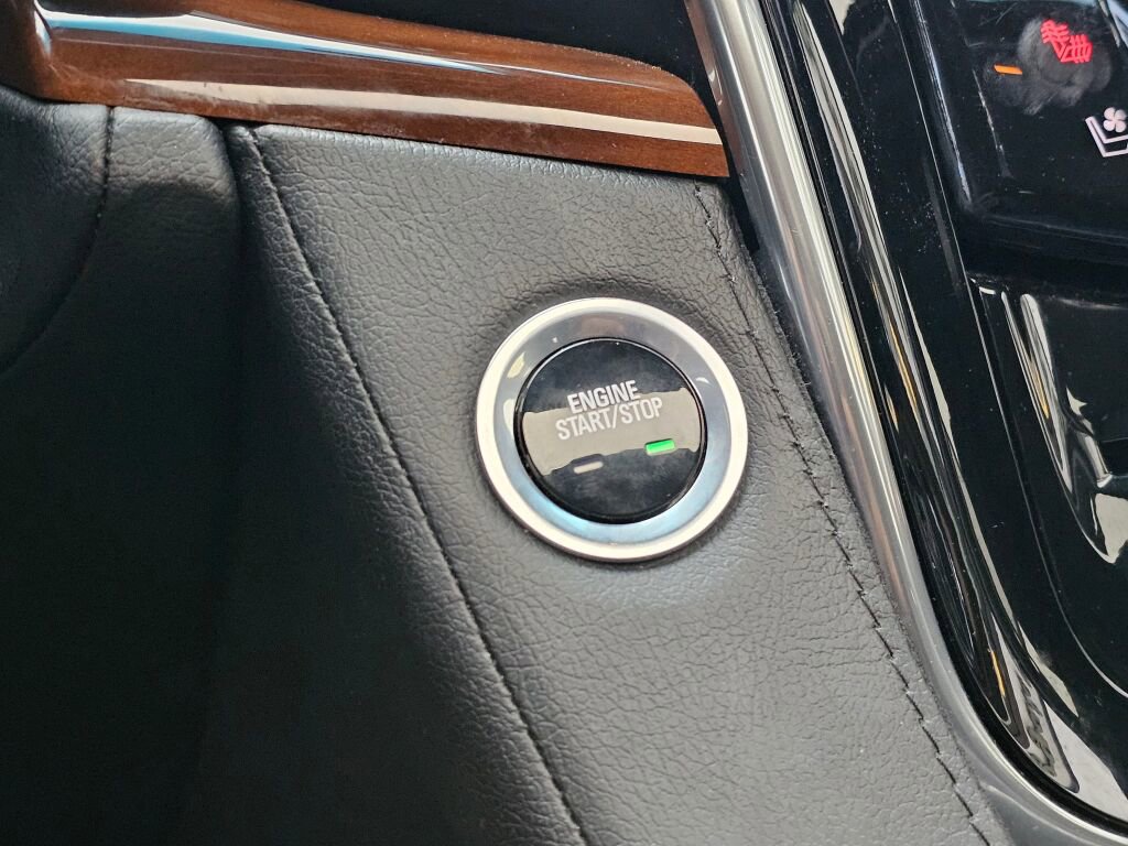 Used 2016 Cadillac Escalade Premium image 35