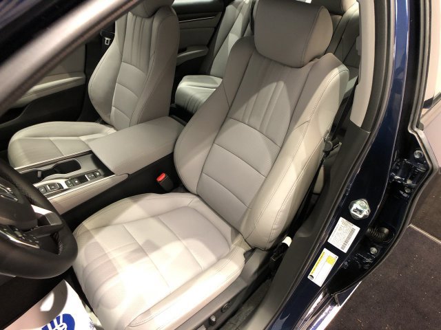 Used 2020 Honda Accord EX-L image 11