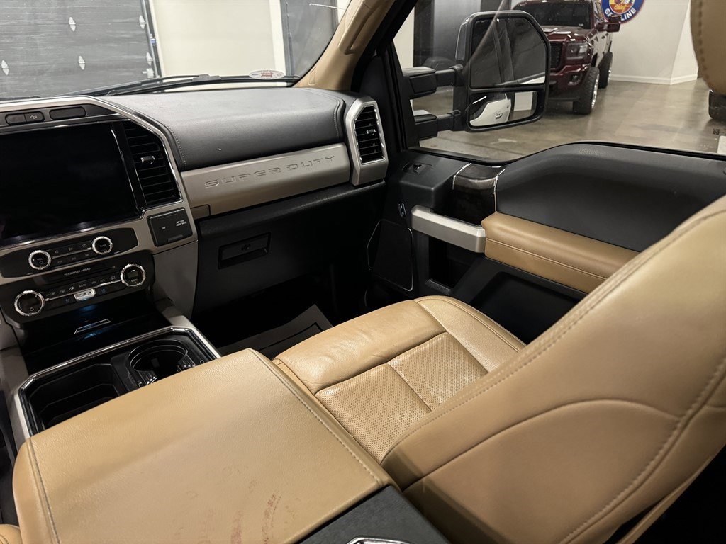 Used 2022 Ford F350 Lariat w/ Lariat Ultimate Package image 31