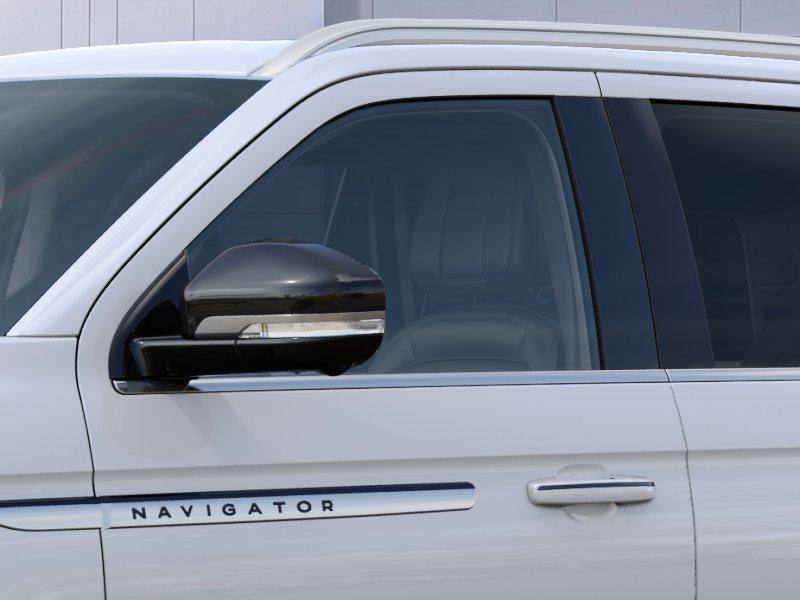 New 2027 Lincoln Navigator Reserve AWD/4WD image 20