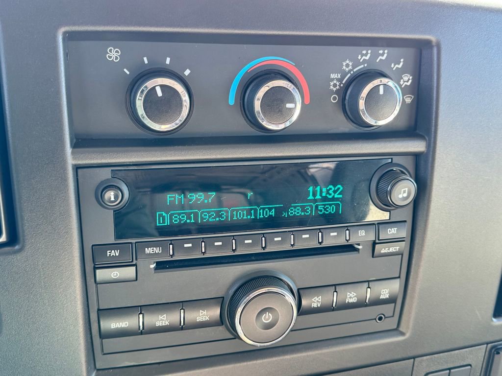 Used 2020 GMC Savana 3500 w/ Driver Convenience Package image 22