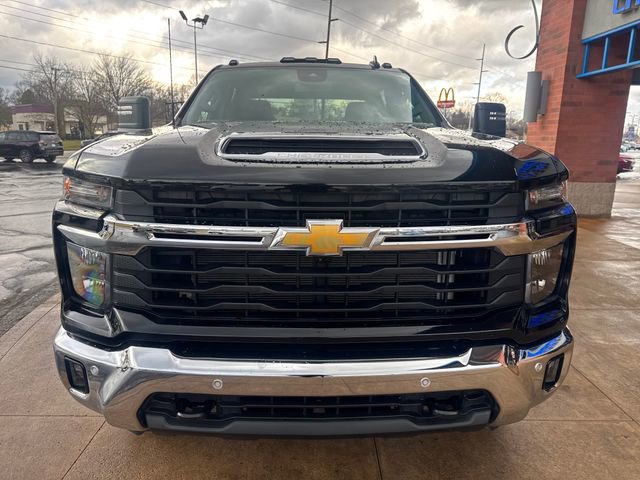 Certified 2025 Chevrolet Silverado 2500 LT w/ Safety Package image 3