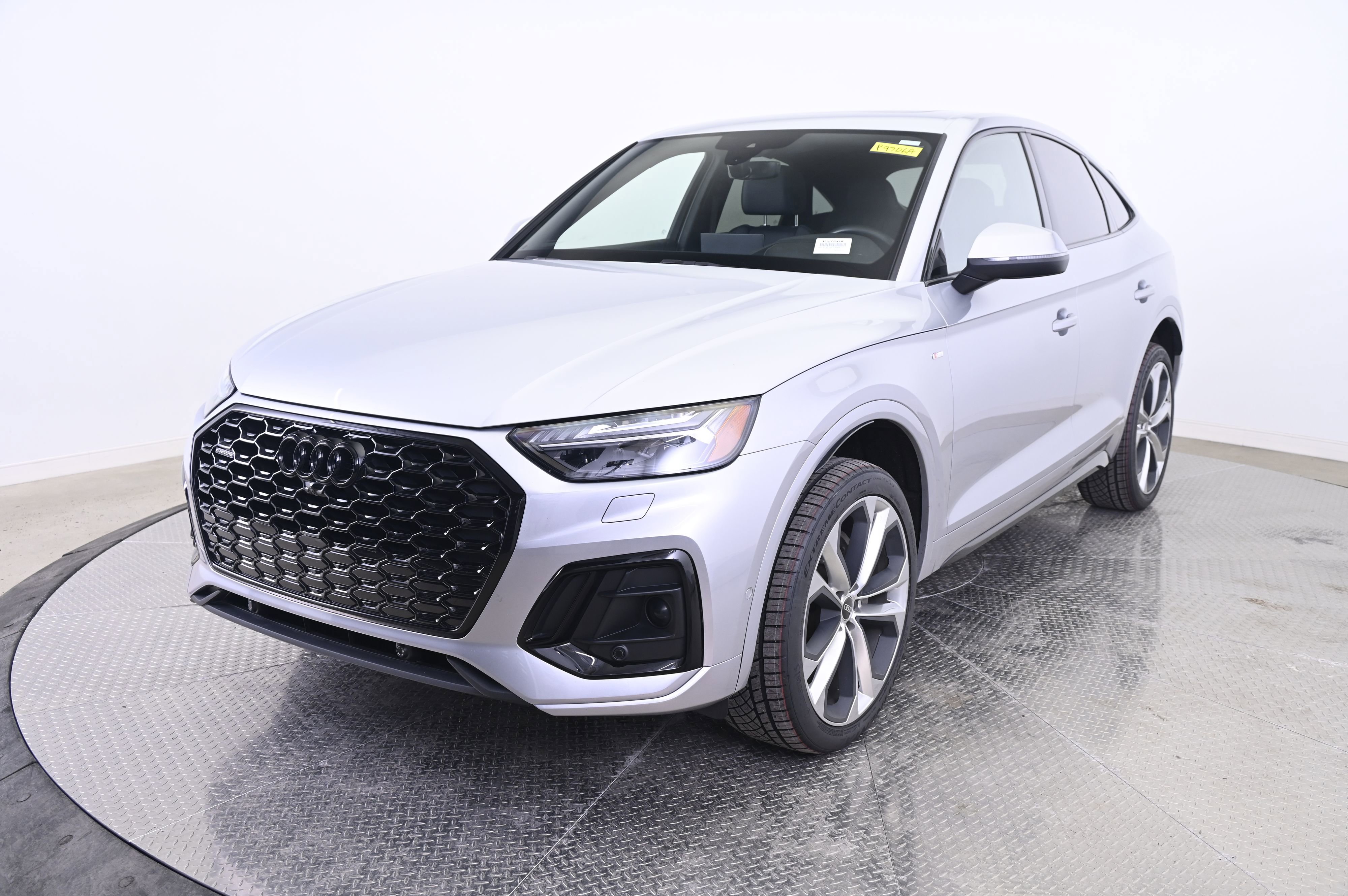 Used 2023 Audi Q5 2.0T Prestige w/ Prestige Package