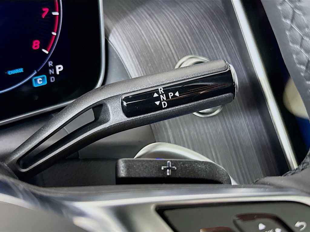 Used 2026 Mercedes-Benz GLC 300 4MATIC image 17