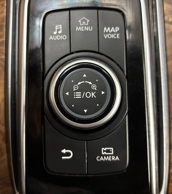 Used 2021 Nissan Armada SL w/ Captain's Chairs Package RWD image 35