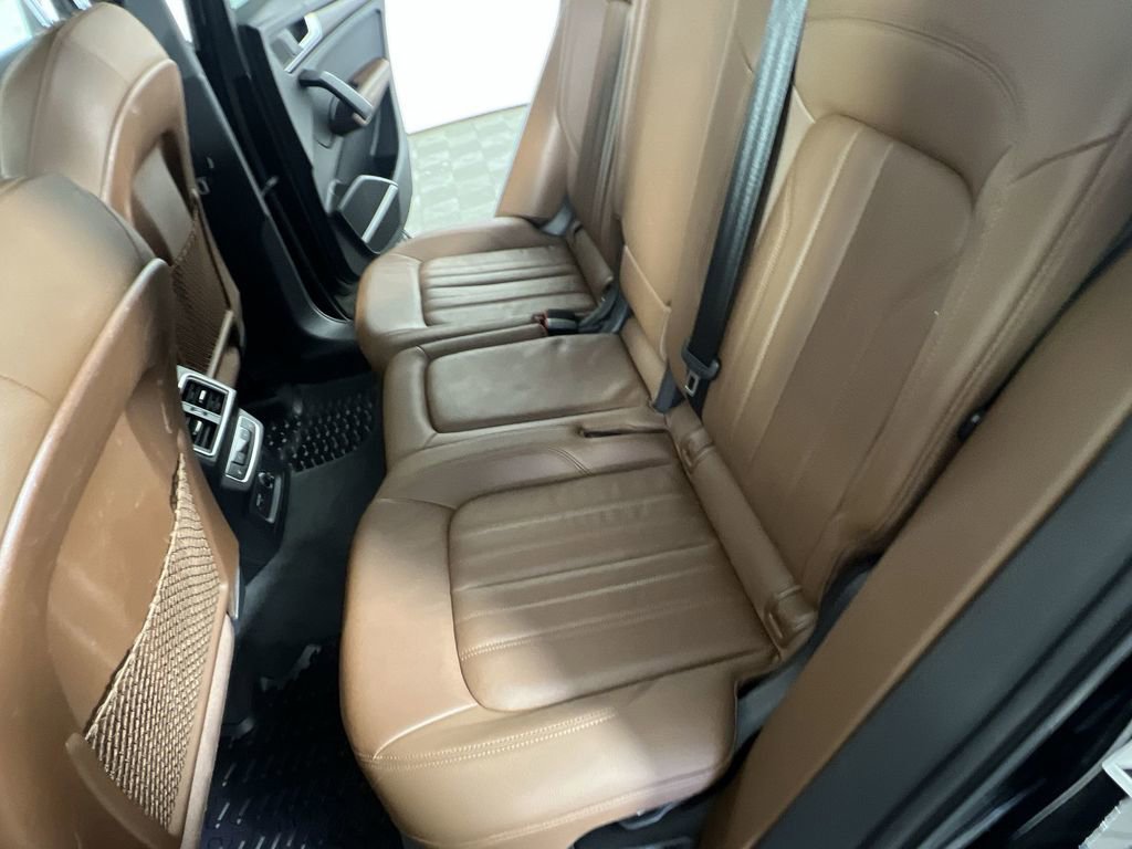 Used 2019 Audi Q5 2.0T Premium Plus image 24