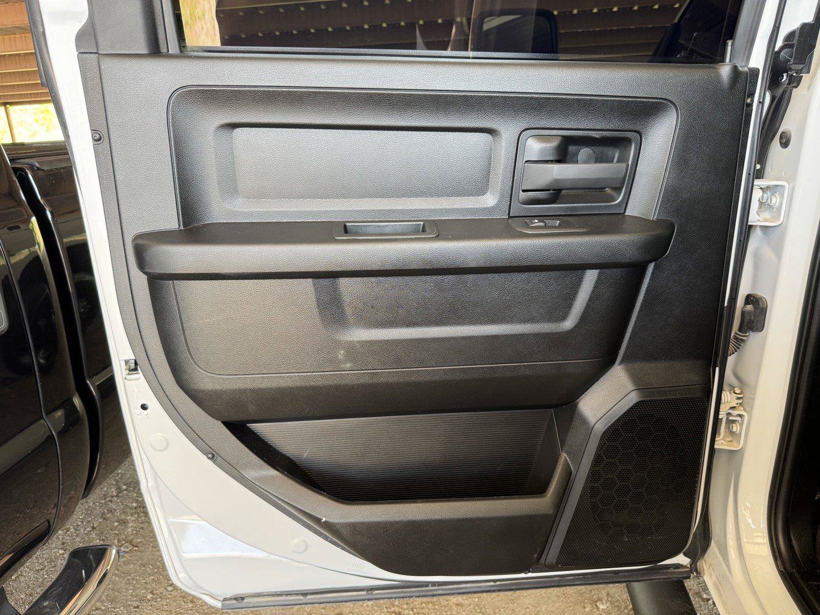 Used 2025 RAM 3500 Tradesman AWD/4WD image 29