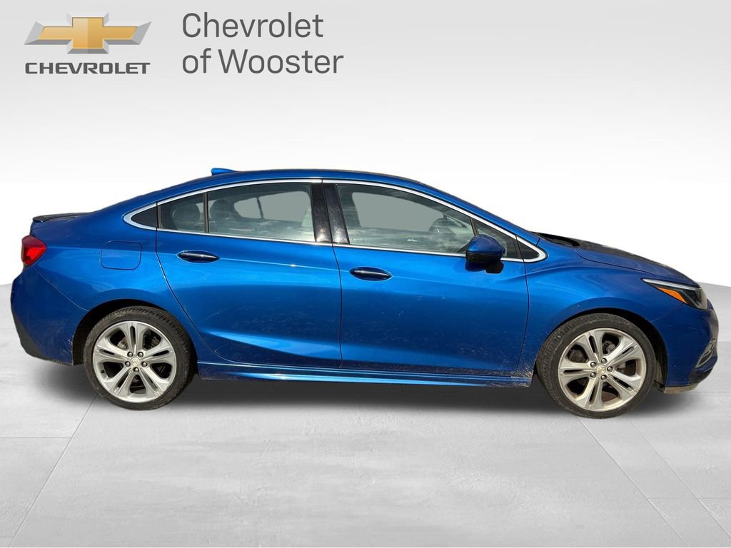 Used 2017 Chevrolet Cruze Premier FWD image 6