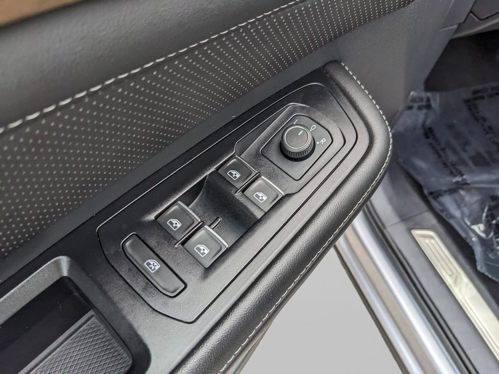 Certified 2025 Volkswagen Atlas SE AWD/4WD image 21