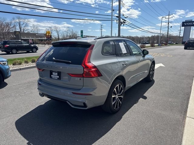 Certified 2025 Volvo XC60 B5 Plus AWD/4WD image 5