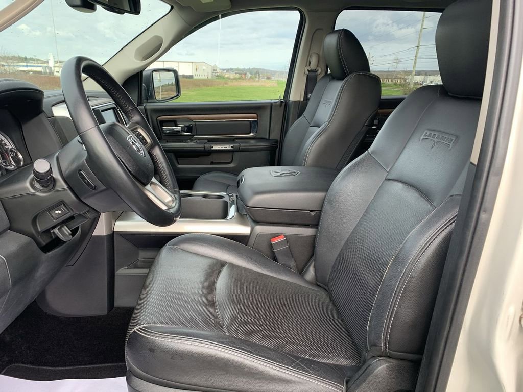 Used 2016 RAM 1500 Laramie w/ Convenience Group image 11