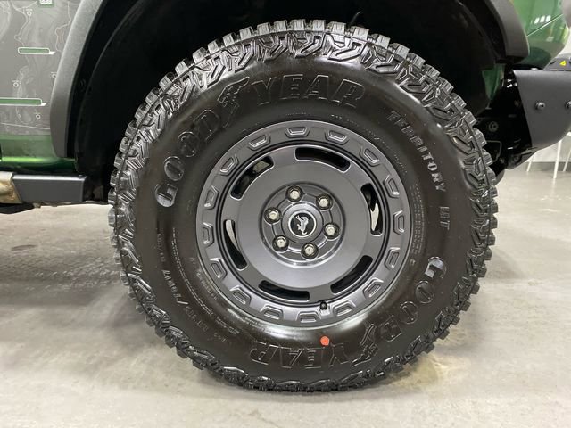 Used 2024 Ford Bronco Everglades image 31