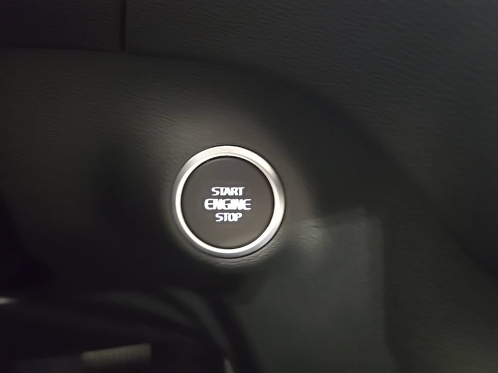 New 2026 Volvo XC40 B5 Ultra w/ Climate Package AWD/4WD image 20