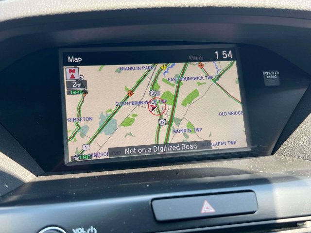 Used 2020 Acura MDX w/ Technology Package AWD/4WD image 16
