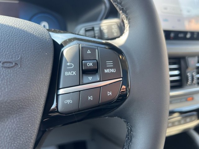 Certified 2023 Ford Escape Platinum w/ Premium Technology Package image 12