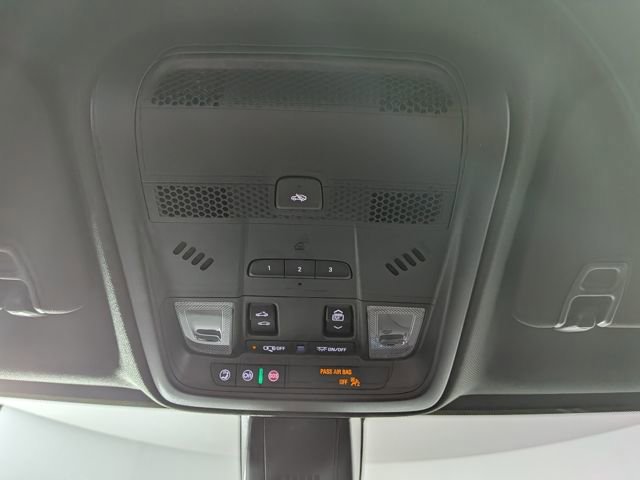 New 2026 Cadillac XT5 Premium Luxury w/ LPO, Floor Liner Package image 25