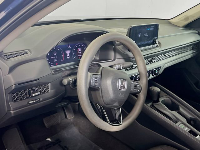 Certified 2023 Honda Accord EX image 17