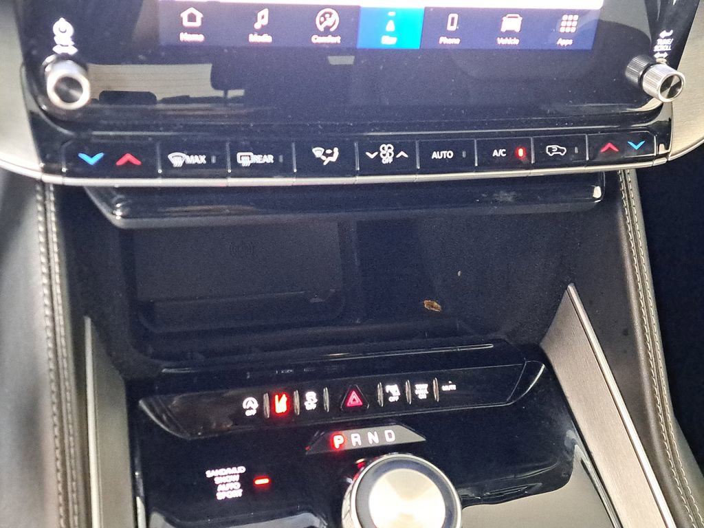 Used 2025 Jeep Wagoneer Series II w/ Premium Group I image 21