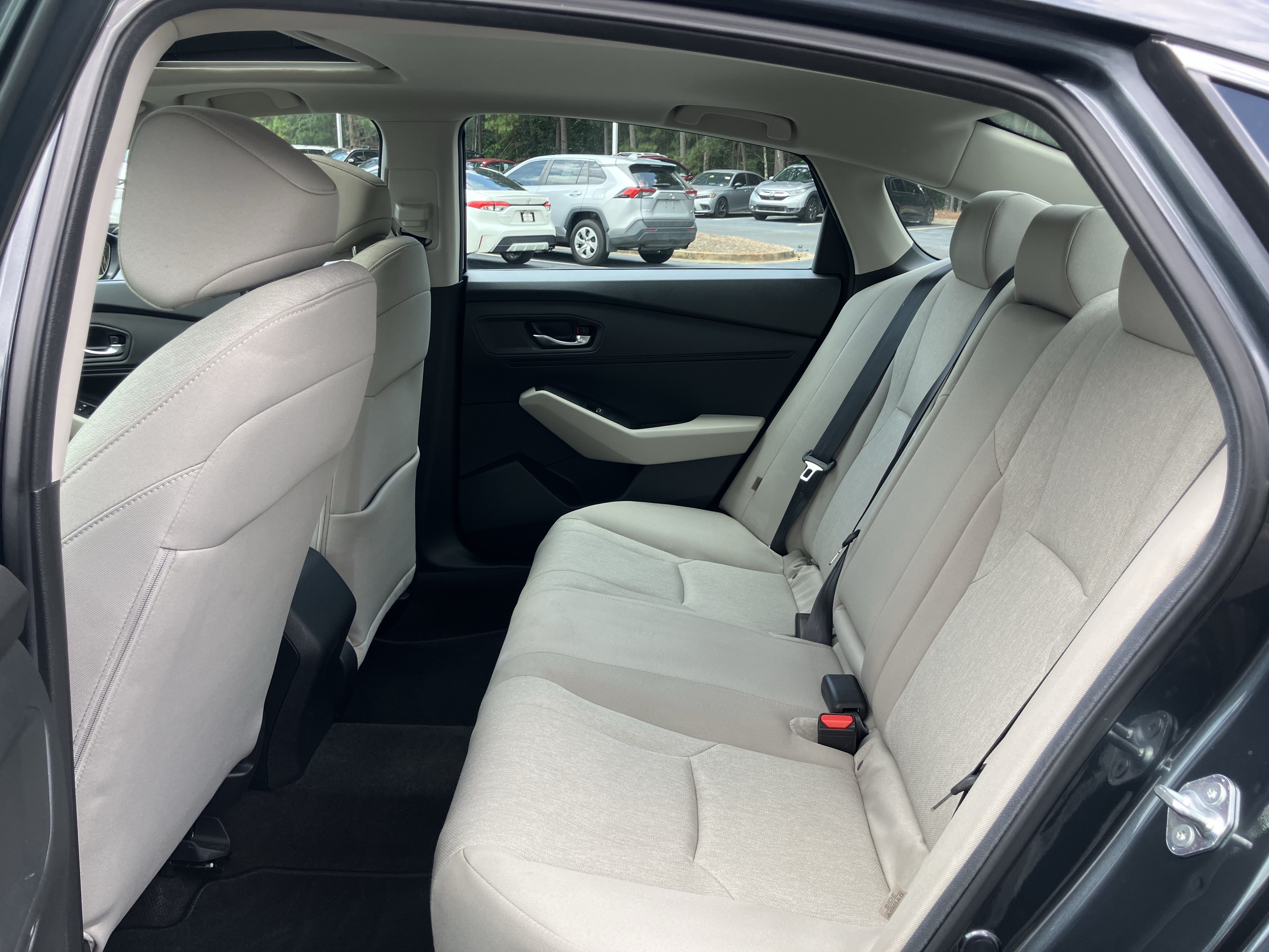 Certified 2024 Honda Accord EX image 31