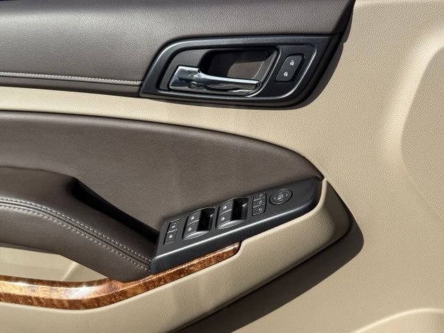 Used 2019 Chevrolet Tahoe Premier AWD/4WD image 19