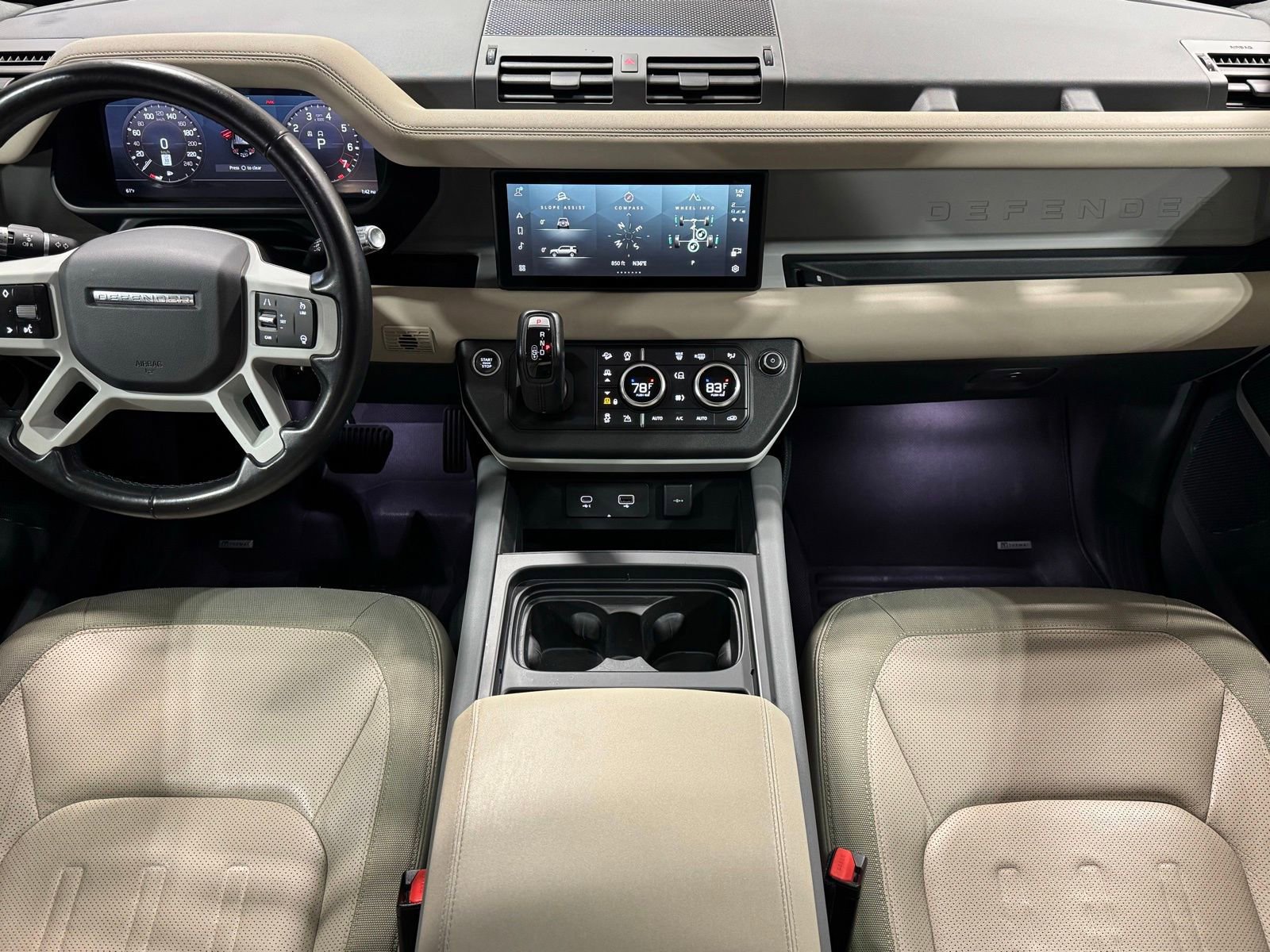Used 2020 Land Rover Defender 110 First Edition AWD/4WD image 2