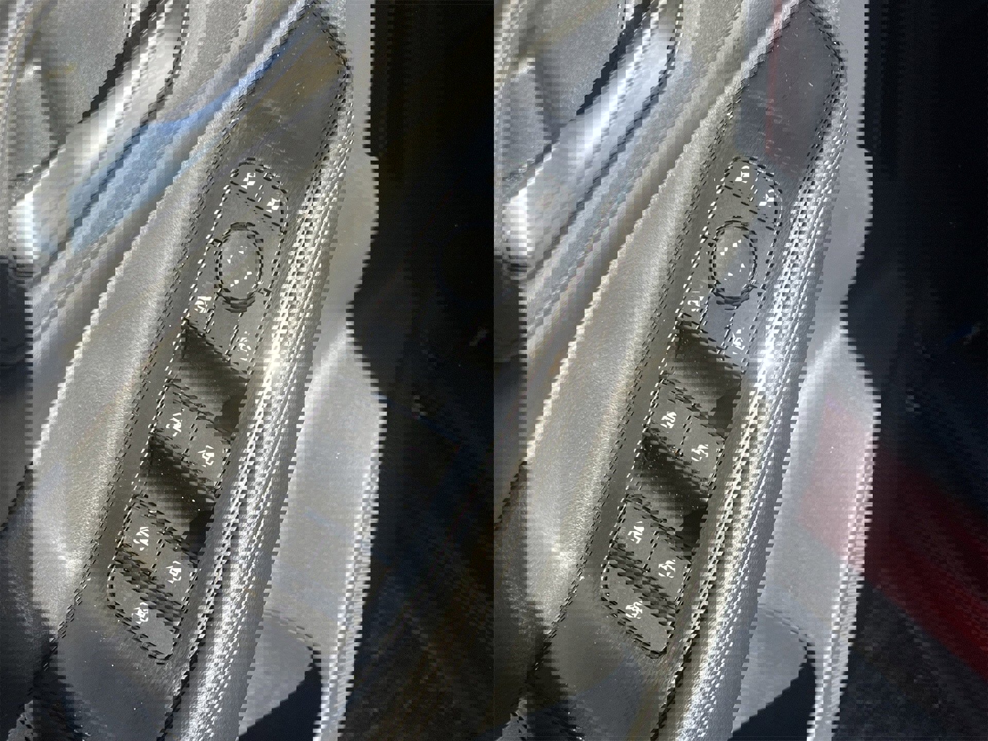 Certified 2023 Nissan Rogue SV w/ SV Premium B Package image 16