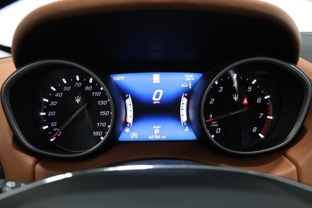 Used 2019 Maserati Levante S GranLusso AWD/4WD image 22