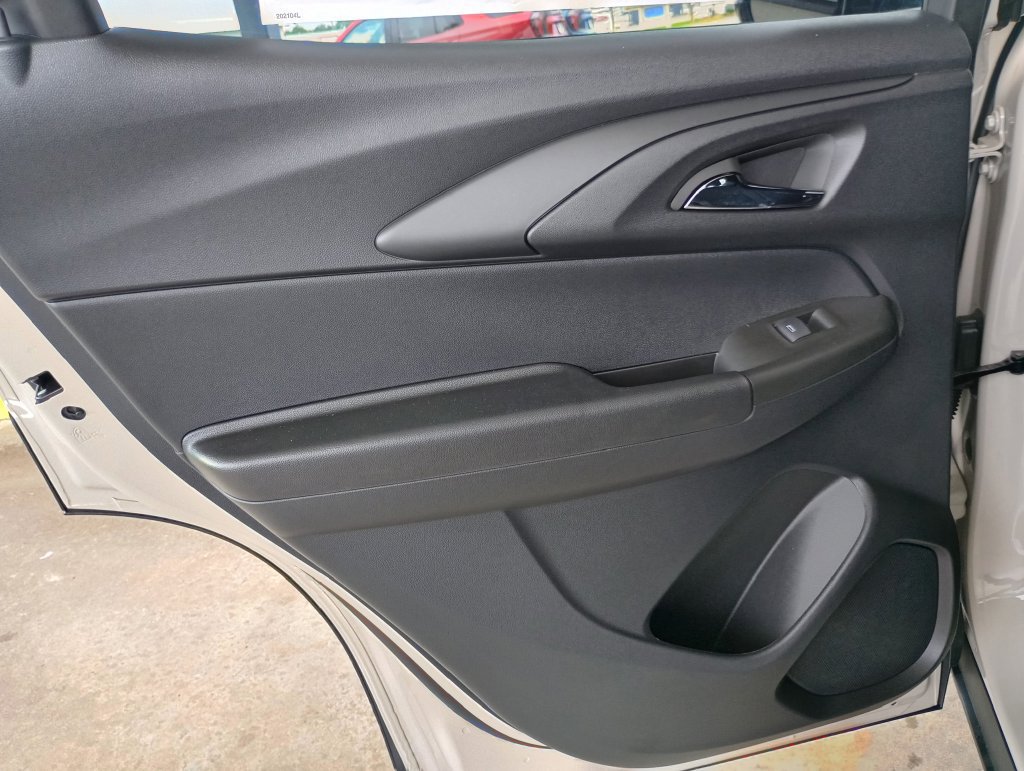 New 2026 Chevrolet TrailBlazer RS w/ Convenience Package FWD image 30