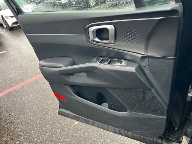 Used 2024 Kia Sorento S image 17