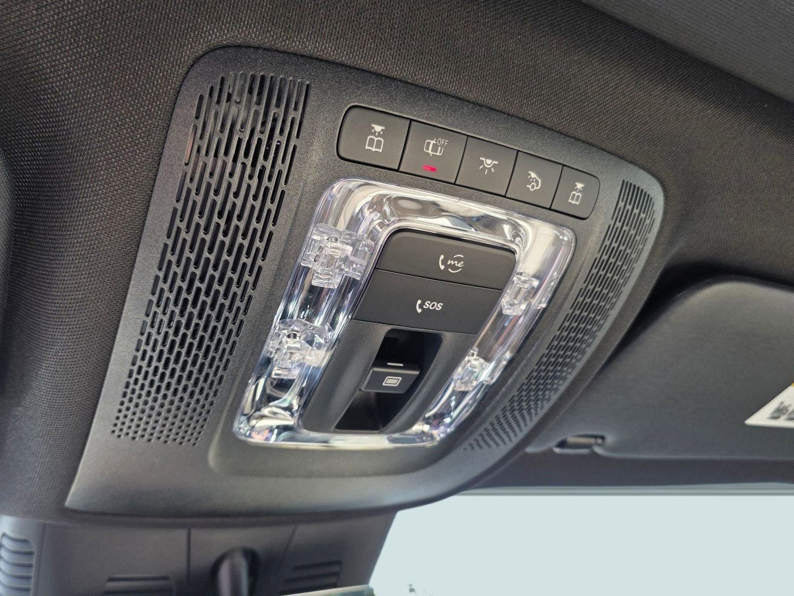 New 2026 Mercedes-Benz GLB 250 4MATIC image 13