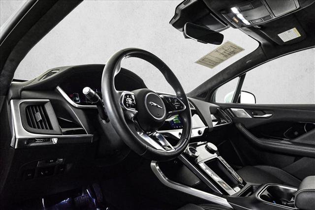 Used 2020 Jaguar I-PACE SE image 10