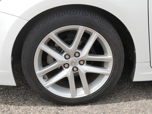 Used 2017 Lexus CT 200h w/ Seat Comfort Package FWD image 10