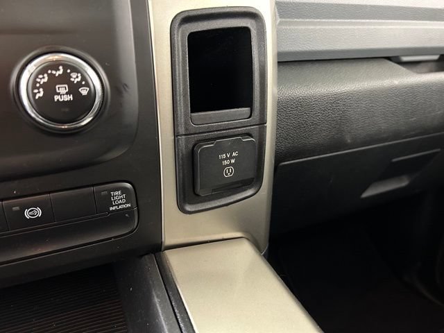Used 2013 RAM 2500 SLT RWD image 30