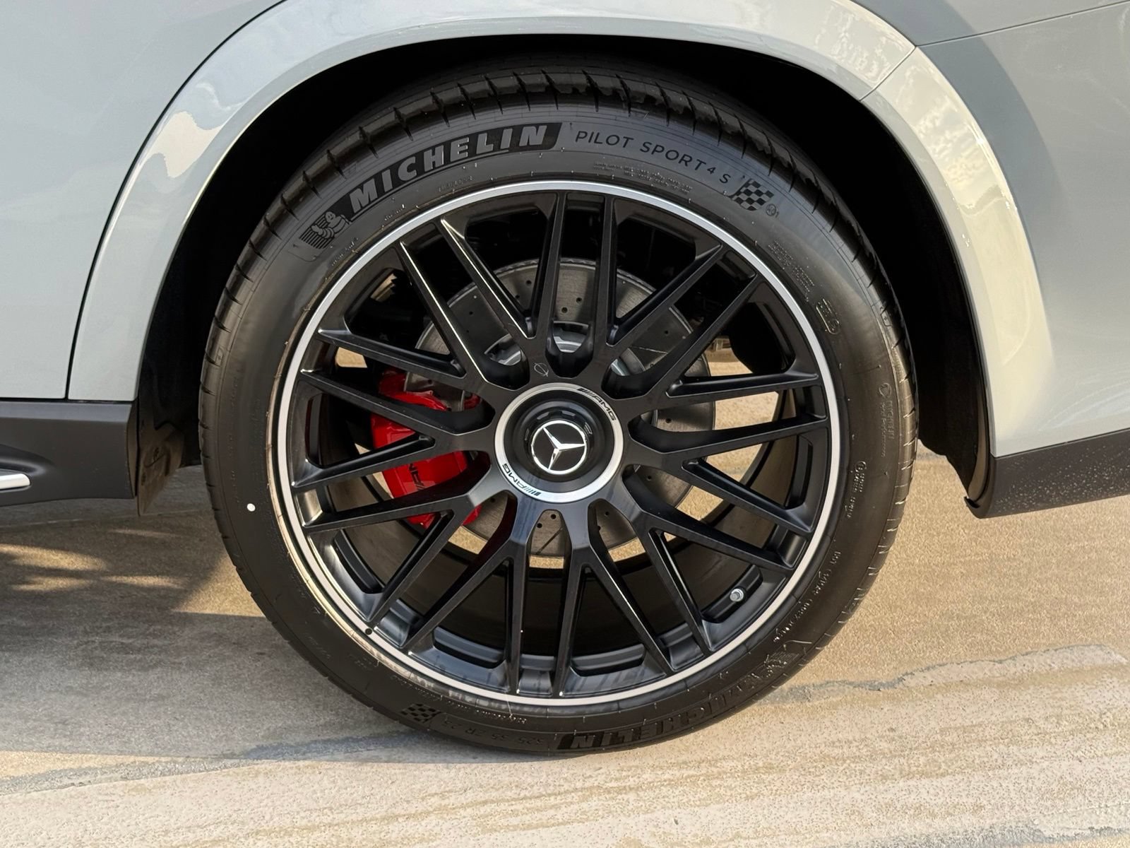 New 2026 Mercedes-Benz GLS 63 AMG 4MATIC image 14