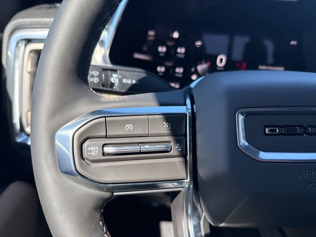 New 2026 GMC Canyon Denali image 16