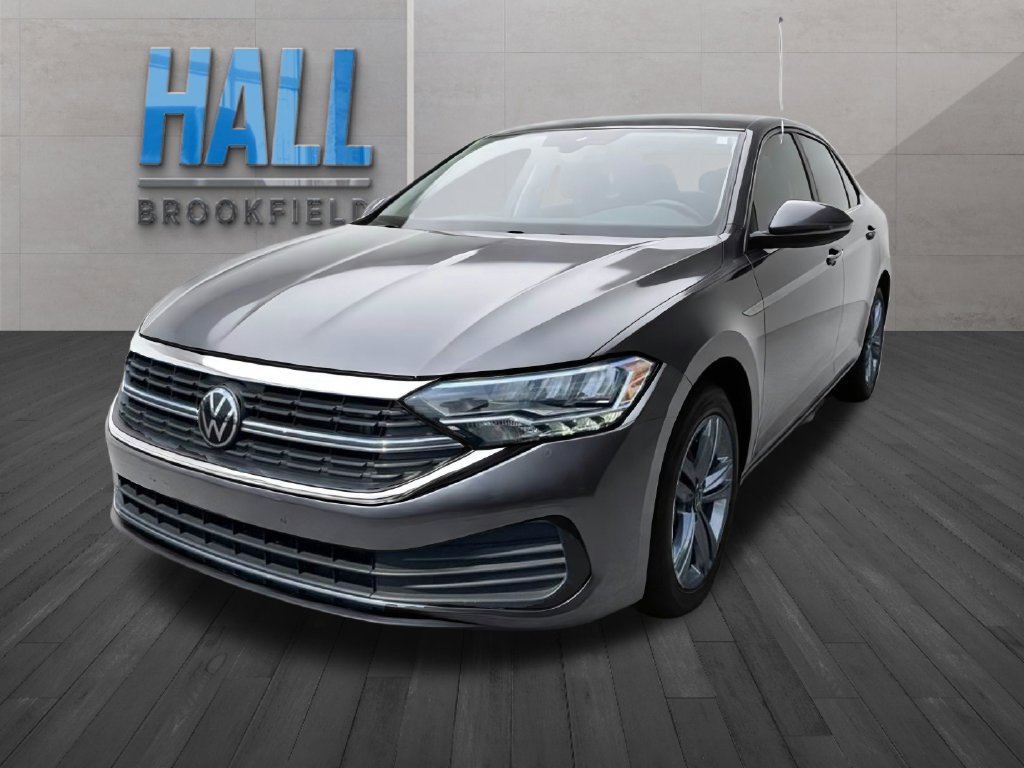 Used 2024 Volkswagen Jetta SE
