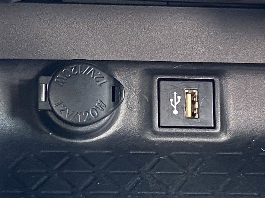 Certified 2024 Toyota RAV4 XLE AWD/4WD image 32